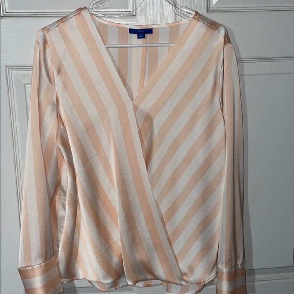 Apt 9 blouse